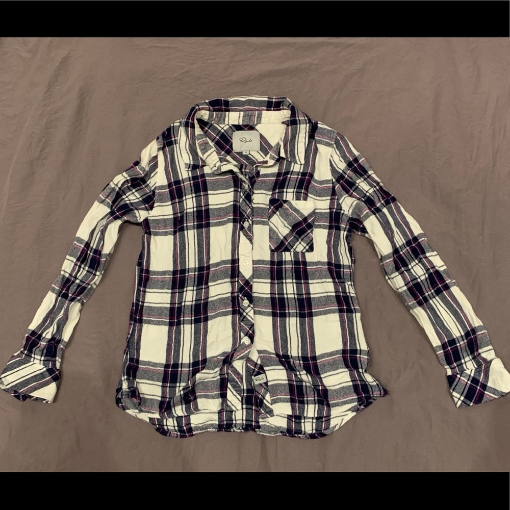 Rails plaid flannel